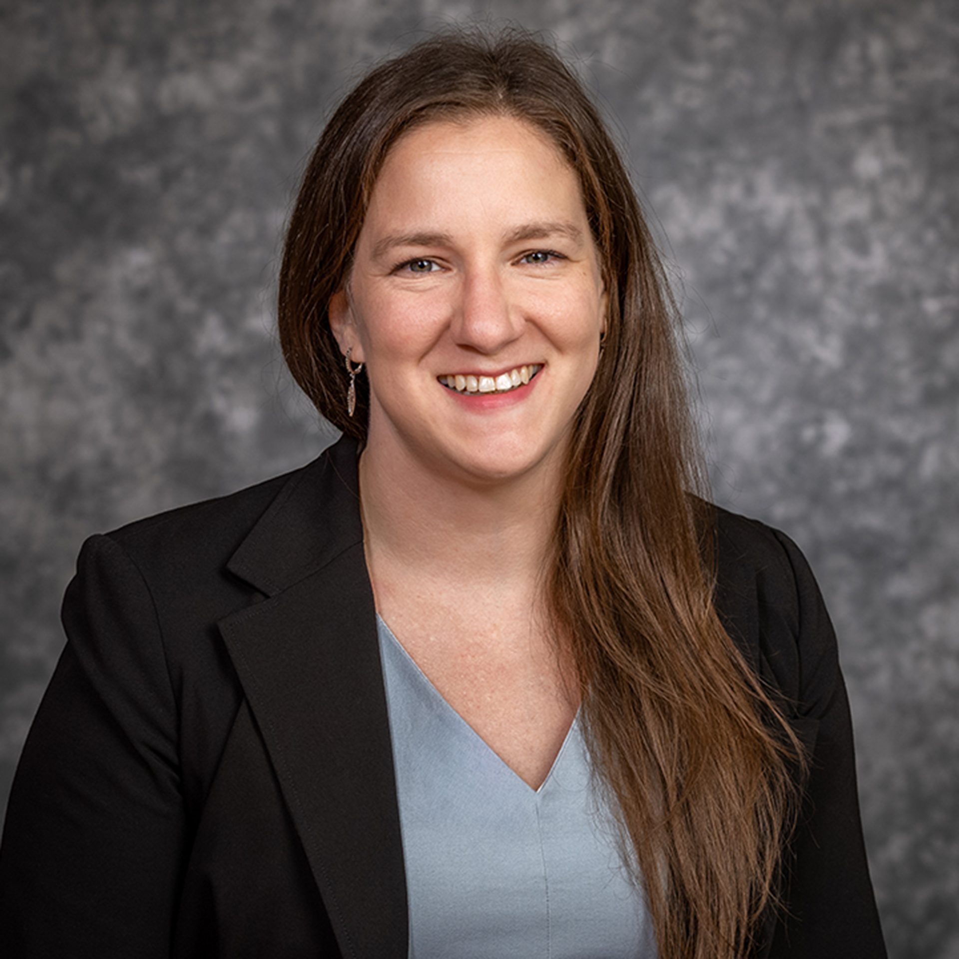 Portrait photo of Amelia Miramonti